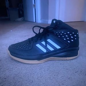 Size 9 adidas